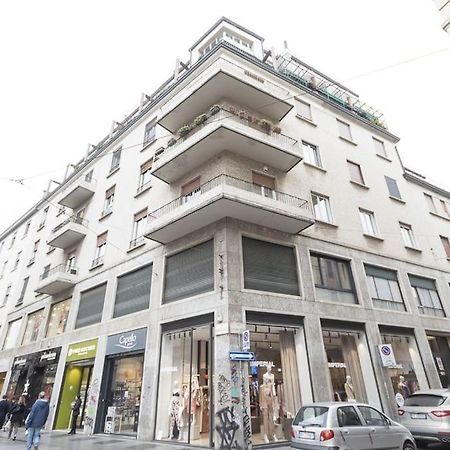 Santa Maria Valle 1 Milano Exteriör bild